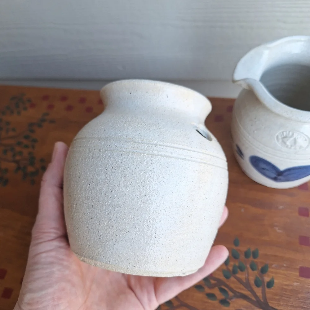 Vintage salt glazed Pinewood Valley stoneware creamer and sugar bowl blue hearts